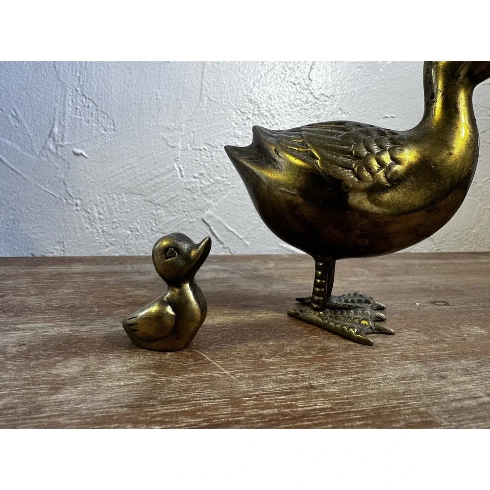 Vintage Brass Duck Mom And Baby Detailed Heavy Mantel Piece